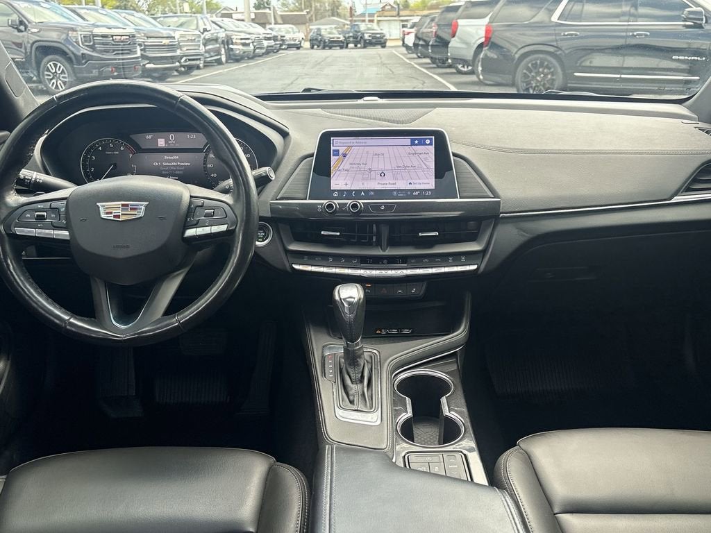 2022 Cadillac CT4 Luxury