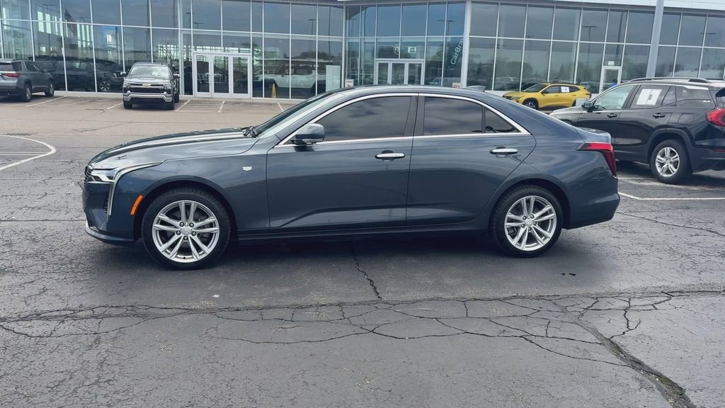 2022 Cadillac CT4 Luxury