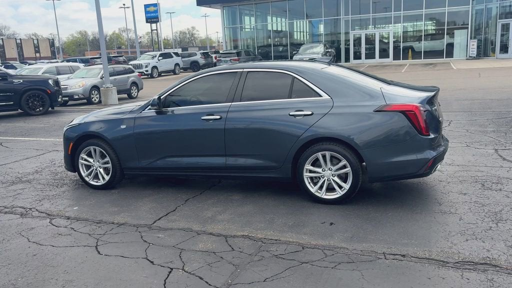 2022 Cadillac CT4 Luxury