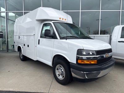 2025 Chevrolet Express Cutaway 3500 1WT