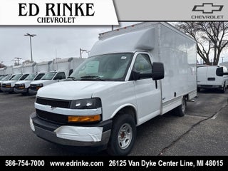 2025 Chevrolet Express Cutaway 3500 1WT