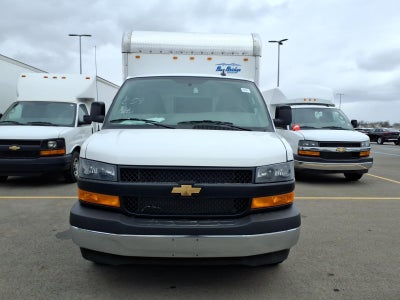 2025 Chevrolet Express Cutaway 3500 1WT
