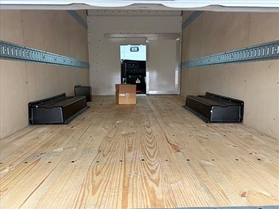 2025 Chevrolet Express Cutaway 3500 1WT