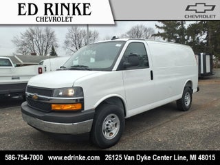 2025 Chevrolet Express Cargo WT
