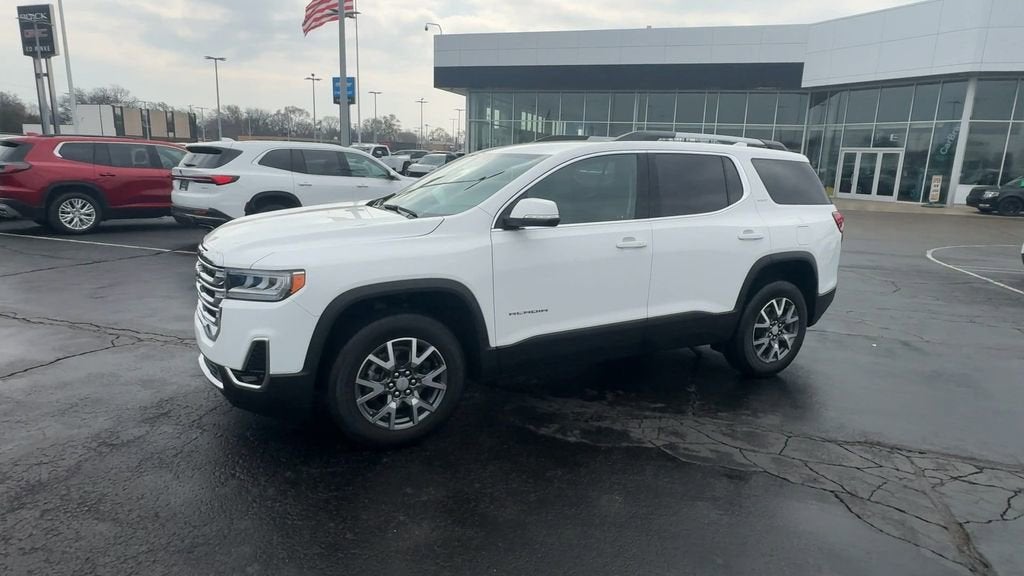 2023 GMC Acadia SLT