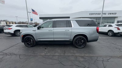 2024 GMC Yukon XL SLT