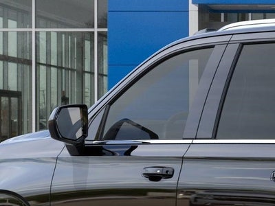 2025 Chevrolet Suburban LS