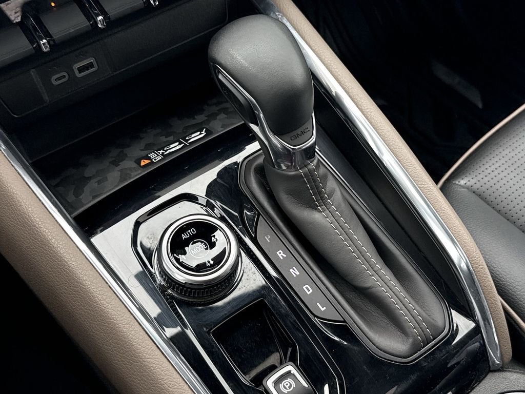 2023 GMC Canyon Denali