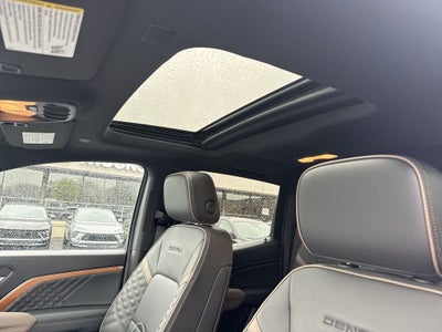 2023 GMC Canyon Denali