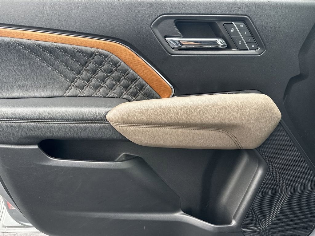 2023 GMC Canyon Denali