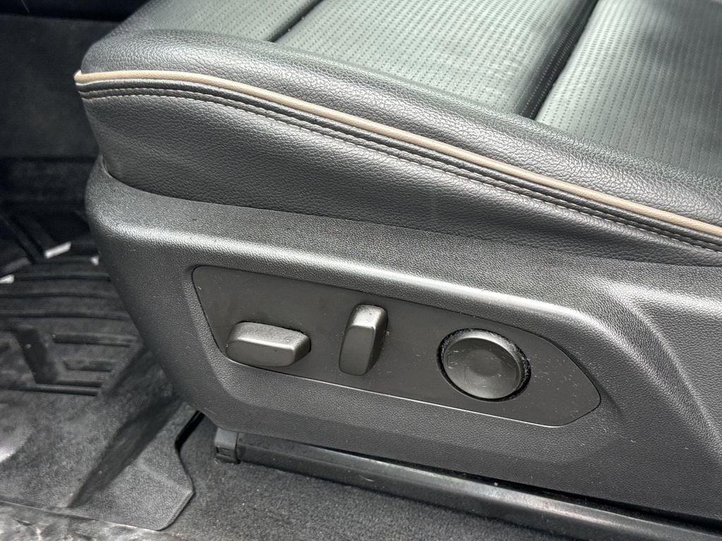 2023 GMC Canyon Denali