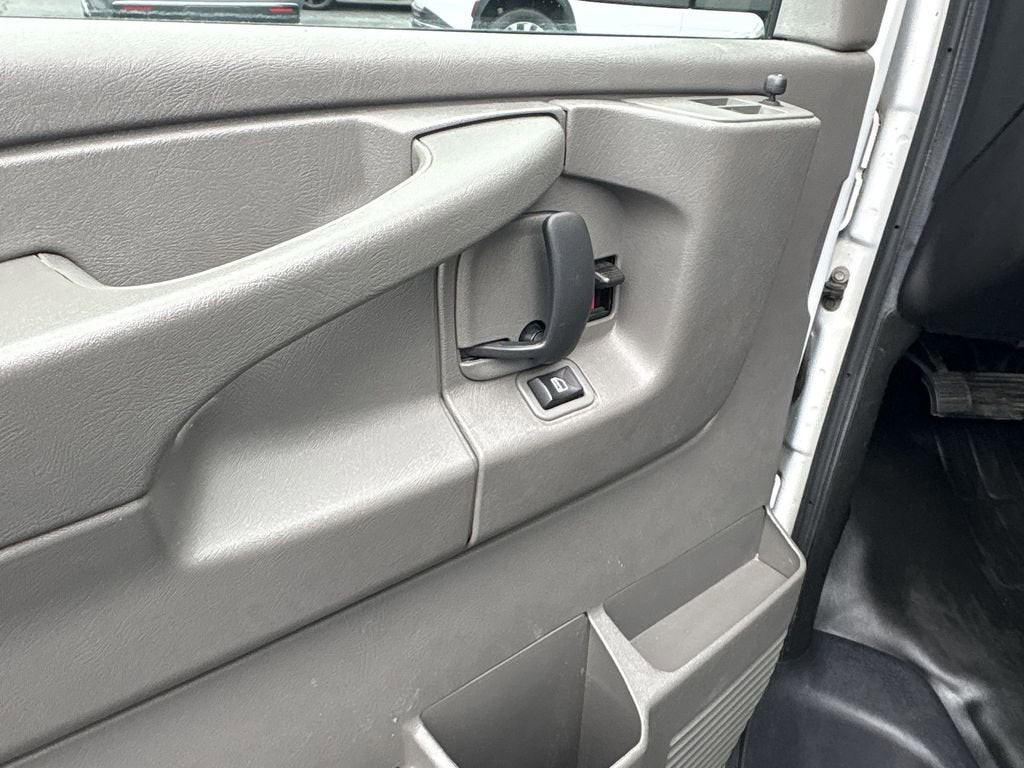 2013 GMC Savana Cargo 1500 Work Van