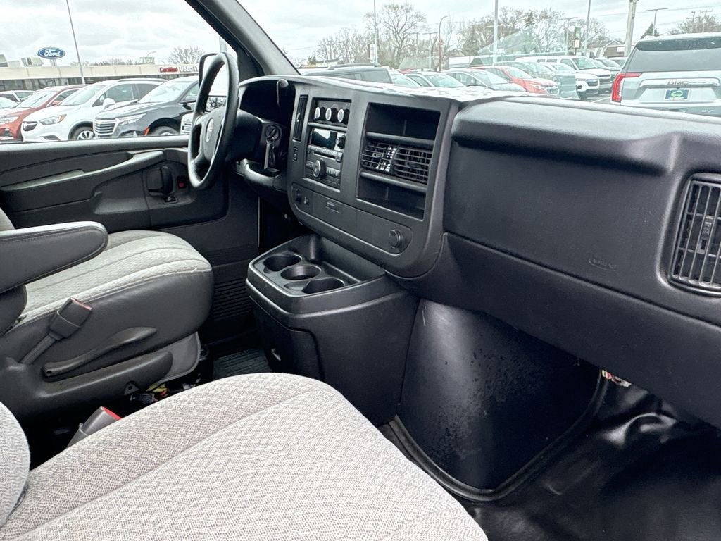 2013 GMC Savana Cargo 1500 Work Van