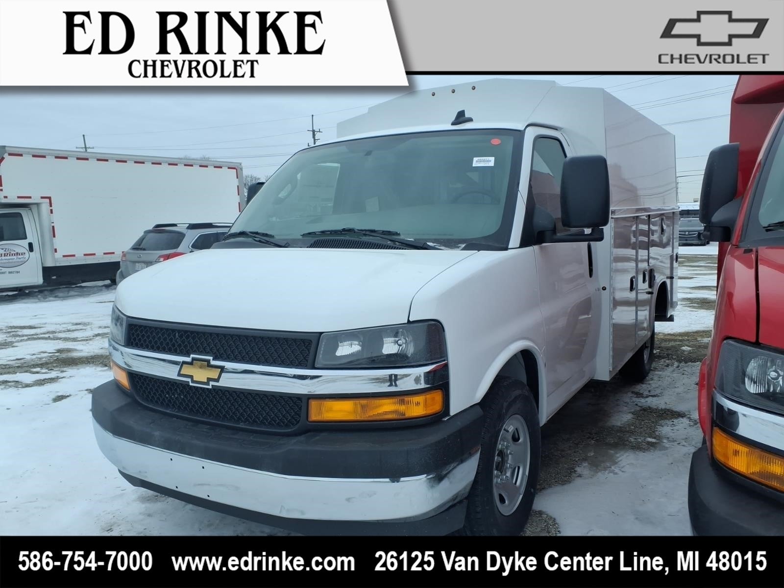 2026 Chevrolet Express Cutaway 3500 1WT