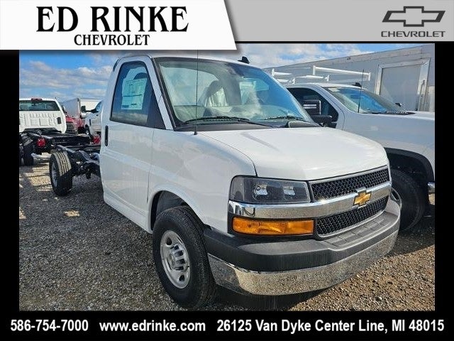 2024 Chevrolet Express Cutaway