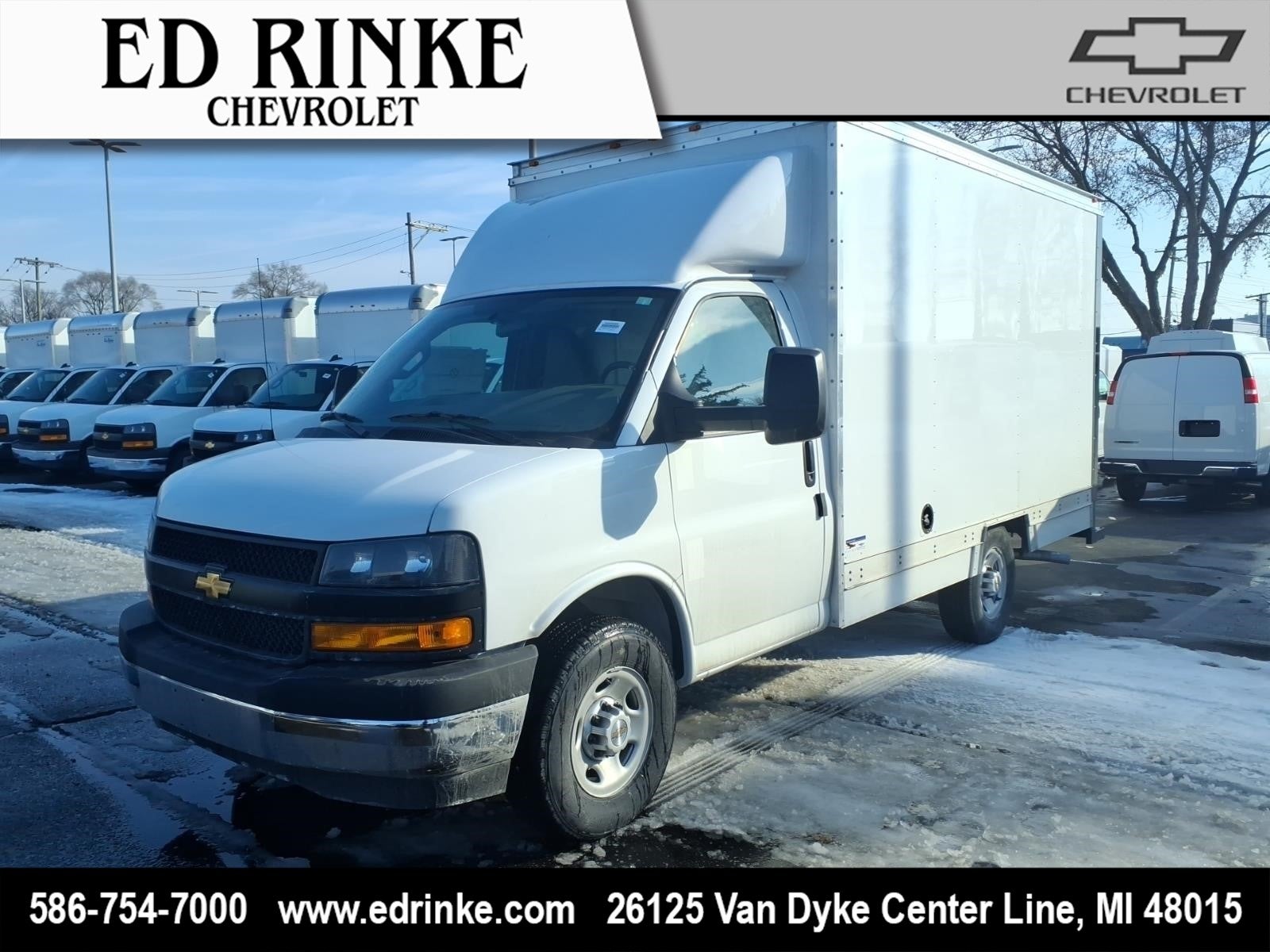 2026 Chevrolet Express Cutaway 3500 1WT