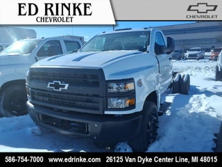 2025 Chevrolet Express Cutaway 3500 1WT