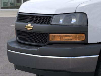 2025 Chevrolet Express Cutaway 3500 1WT