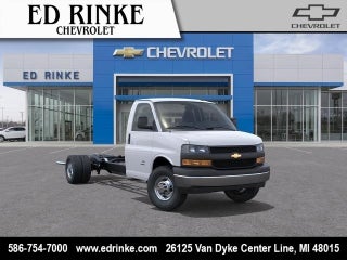 2025 Chevrolet Express Cutaway 3500 1WT