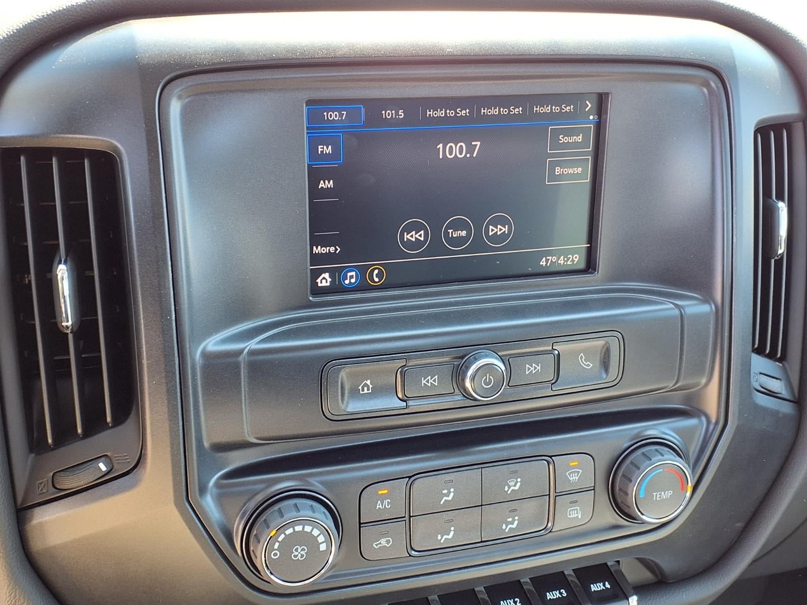 2025 Chevrolet Silverado 5500 HD Work Truck