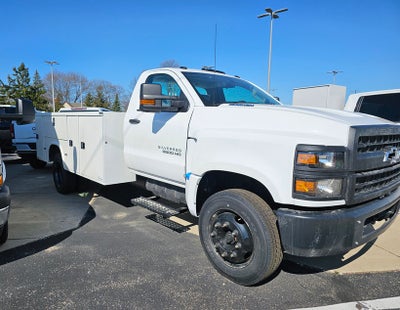 2023 Chevrolet Silverado 5500 HD Work Truck