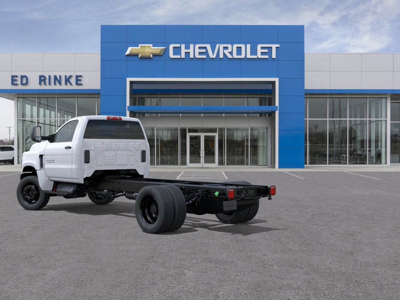 2025 Chevrolet Silverado 5500 HD Work Truck