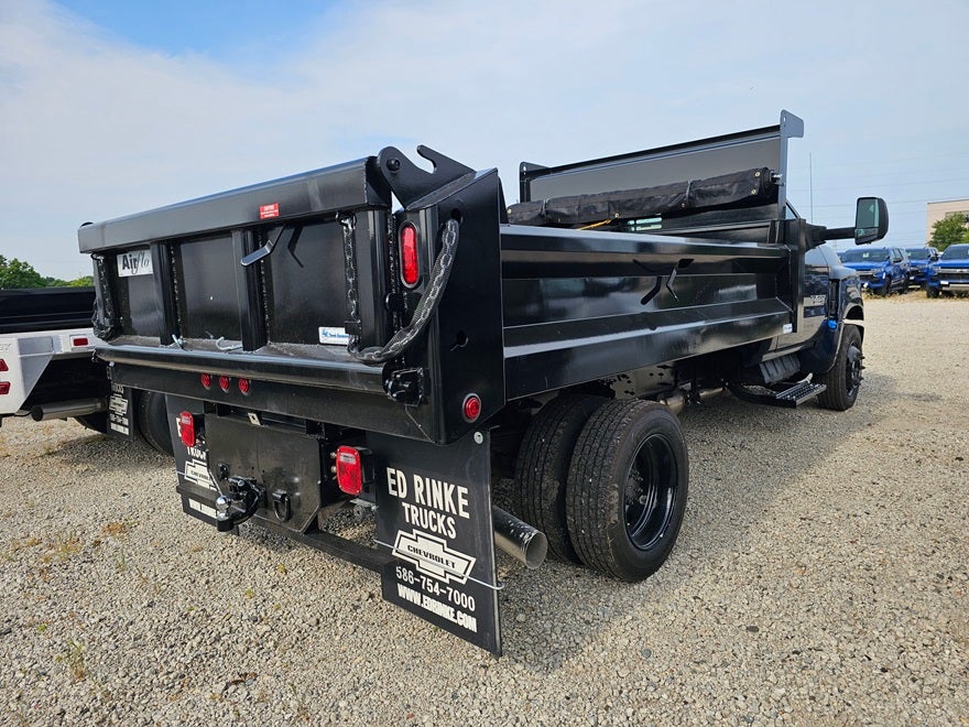 2024 Chevrolet Silverado 5500 HD Work Truck