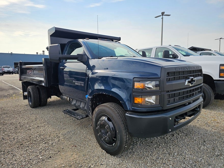2024 Chevrolet Silverado 5500 HD Work Truck