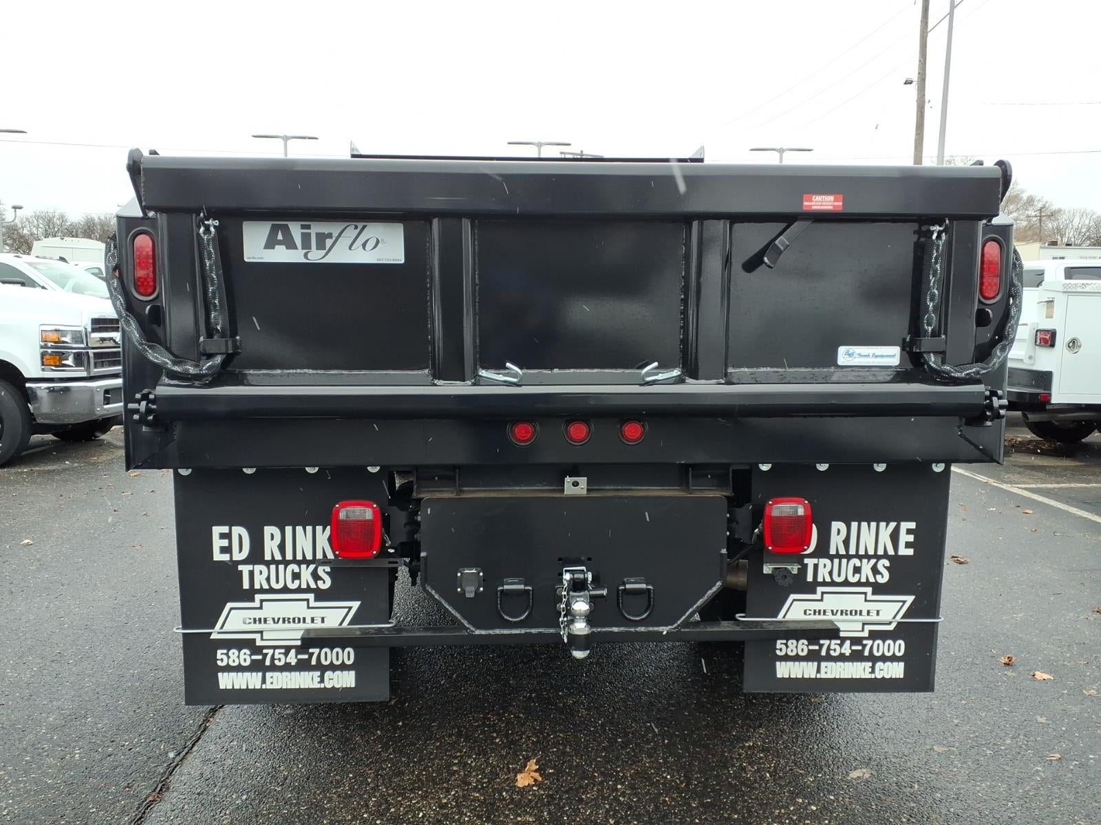 2024 Chevrolet Silverado 5500 HD Work Truck