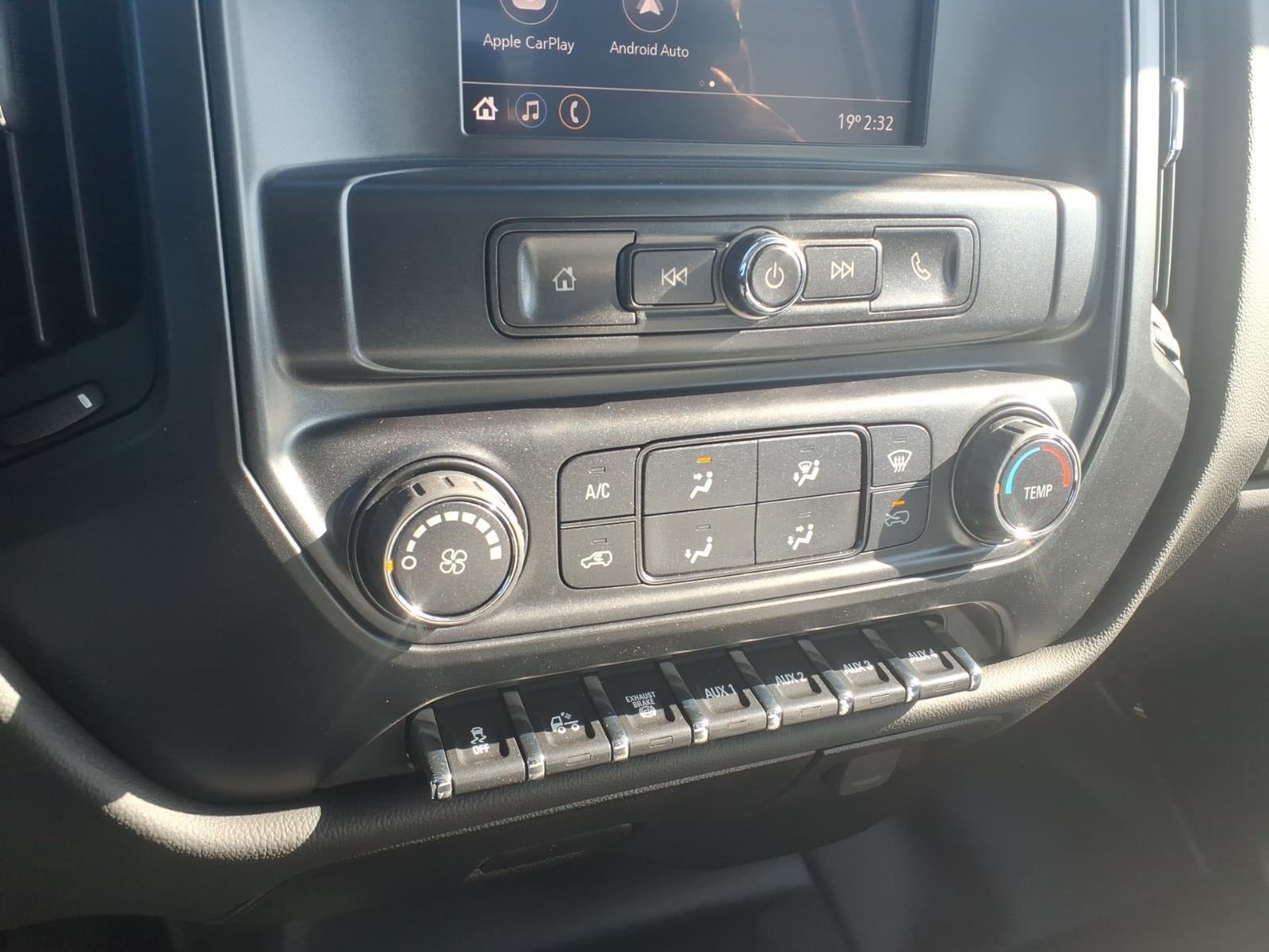 2025 Chevrolet Silverado 5500 HD Work Truck