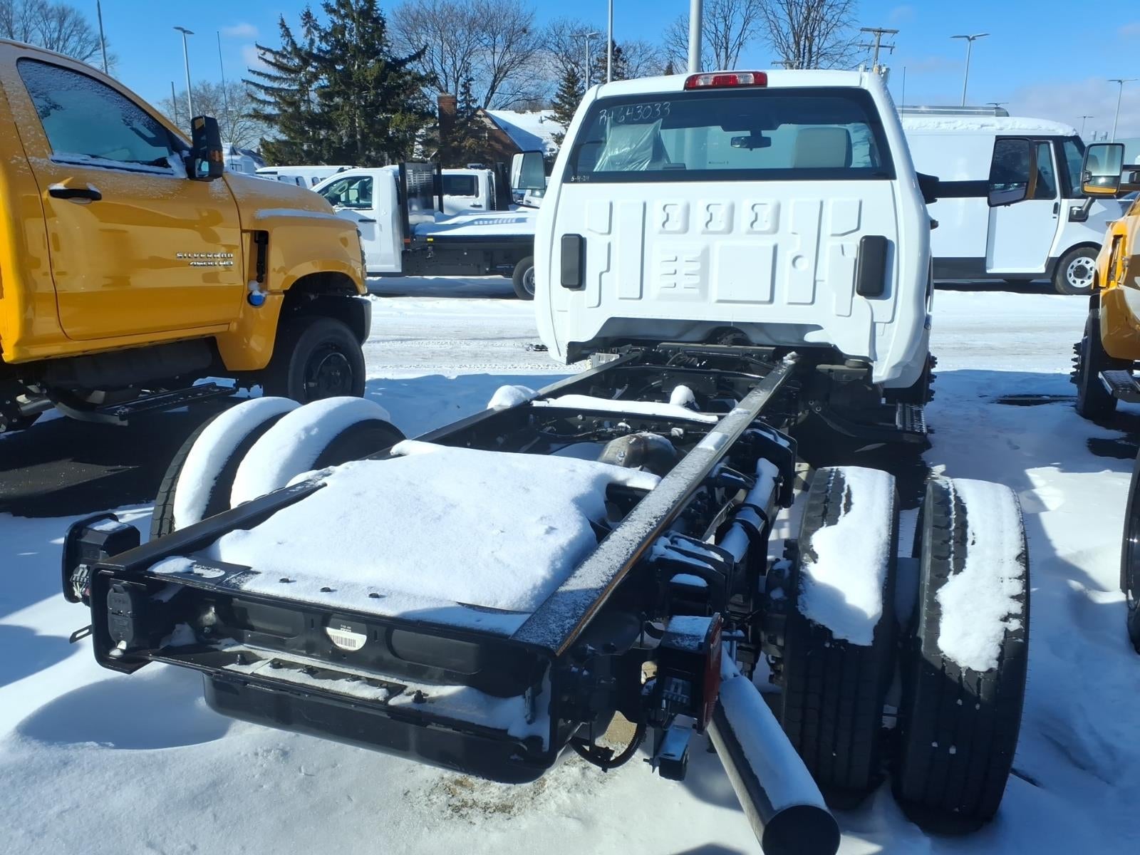 2024 Chevrolet Silverado 5500 HD Work Truck