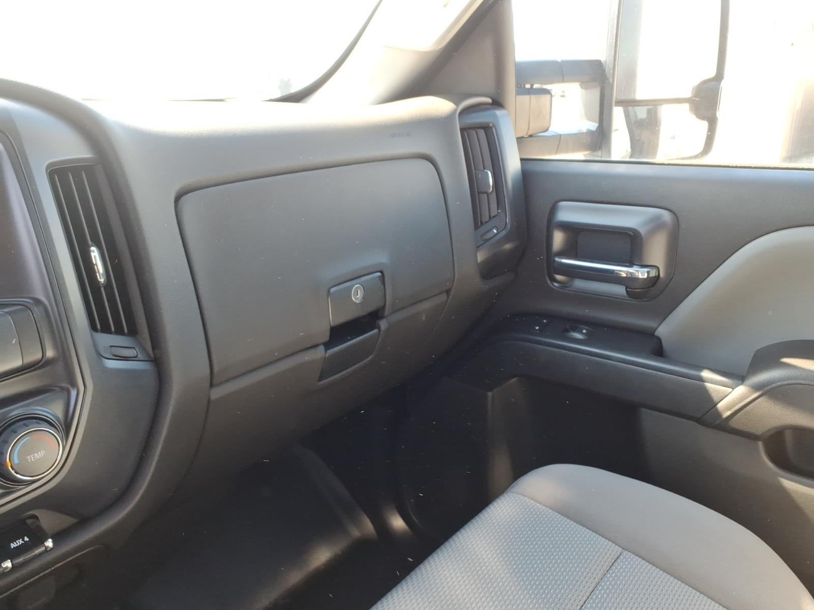 2024 Chevrolet Silverado 6500 HD Work Truck