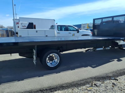 2024 Chevrolet Silverado 6500 HD Work Truck