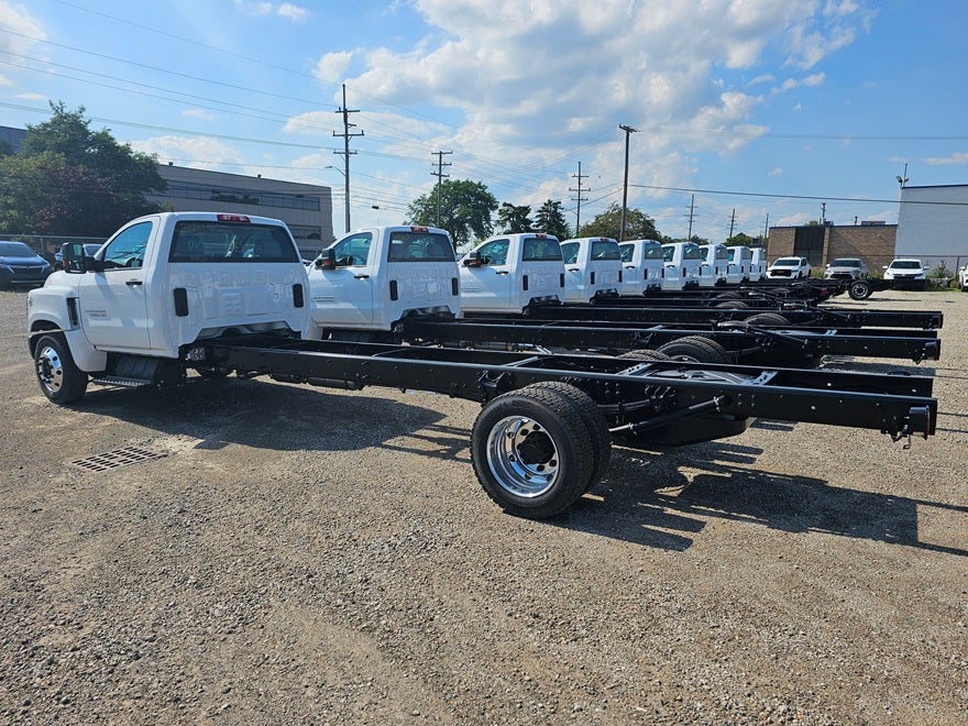 2024 Chevrolet Silverado 6500 HD Work Truck