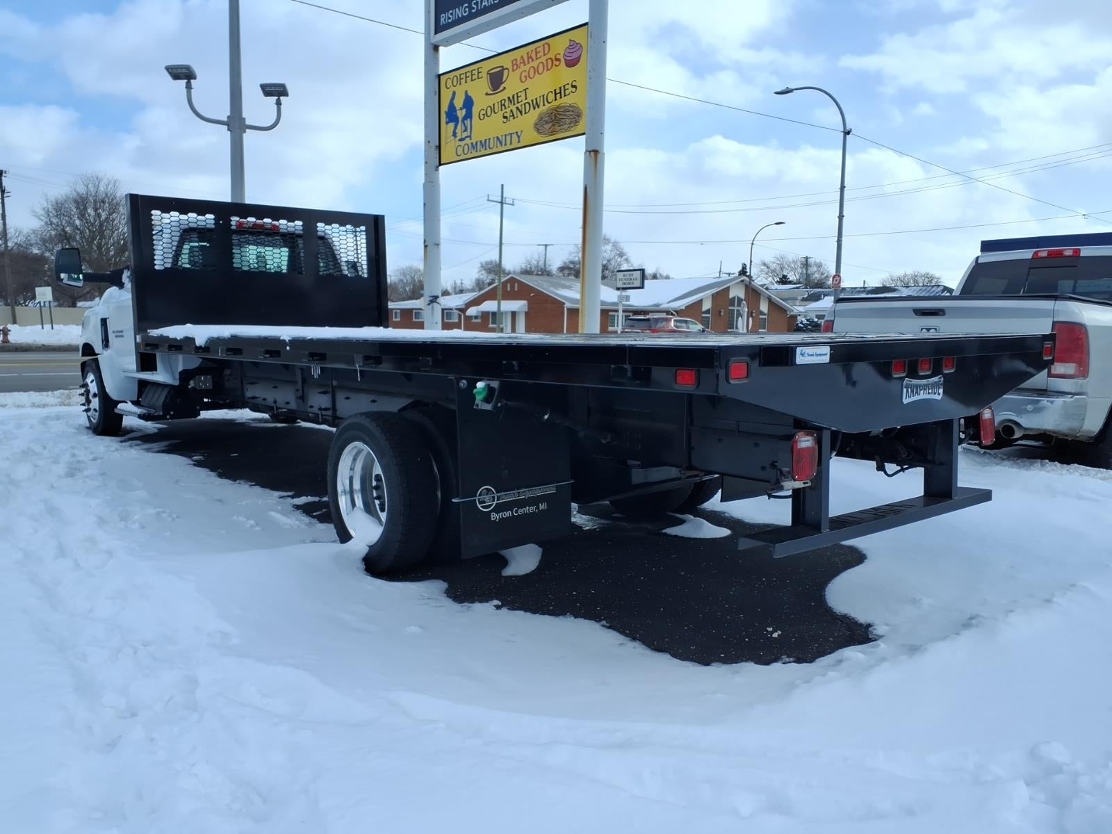 2024 Chevrolet Silverado 6500 HD Work Truck