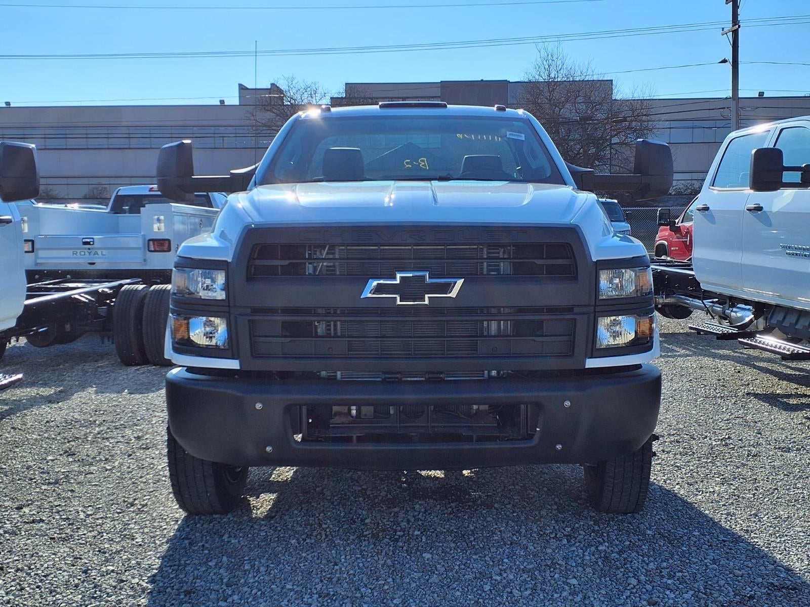 2024 Chevrolet Silverado 6500 HD Work Truck