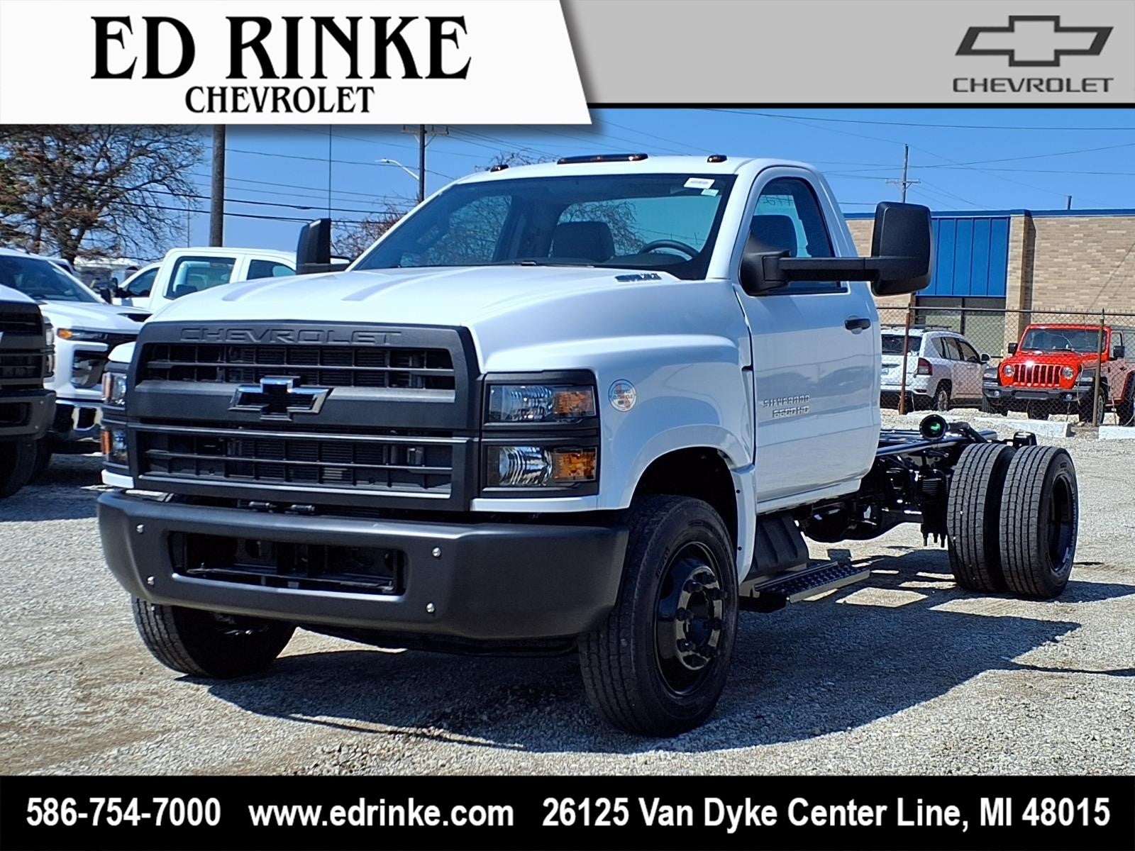 2025 Chevrolet Silverado 5500 HD Work Truck