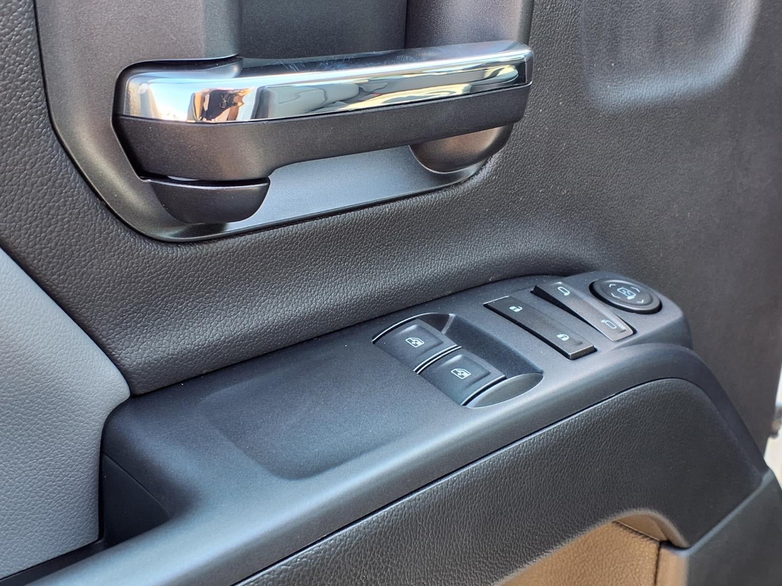 2025 Chevrolet Silverado 5500 HD Work Truck