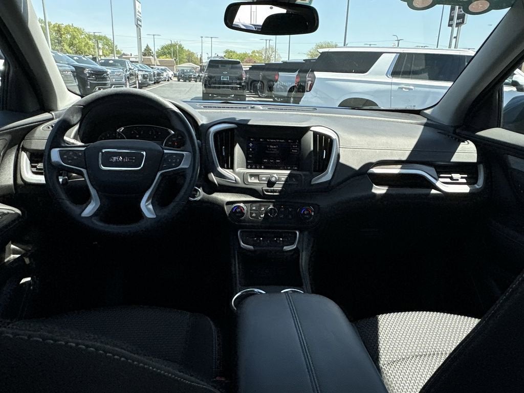 2024 GMC Terrain SLE