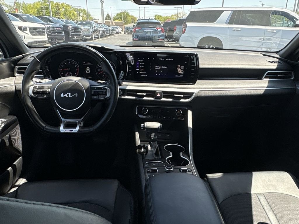 2022 Kia K5 GT-Line