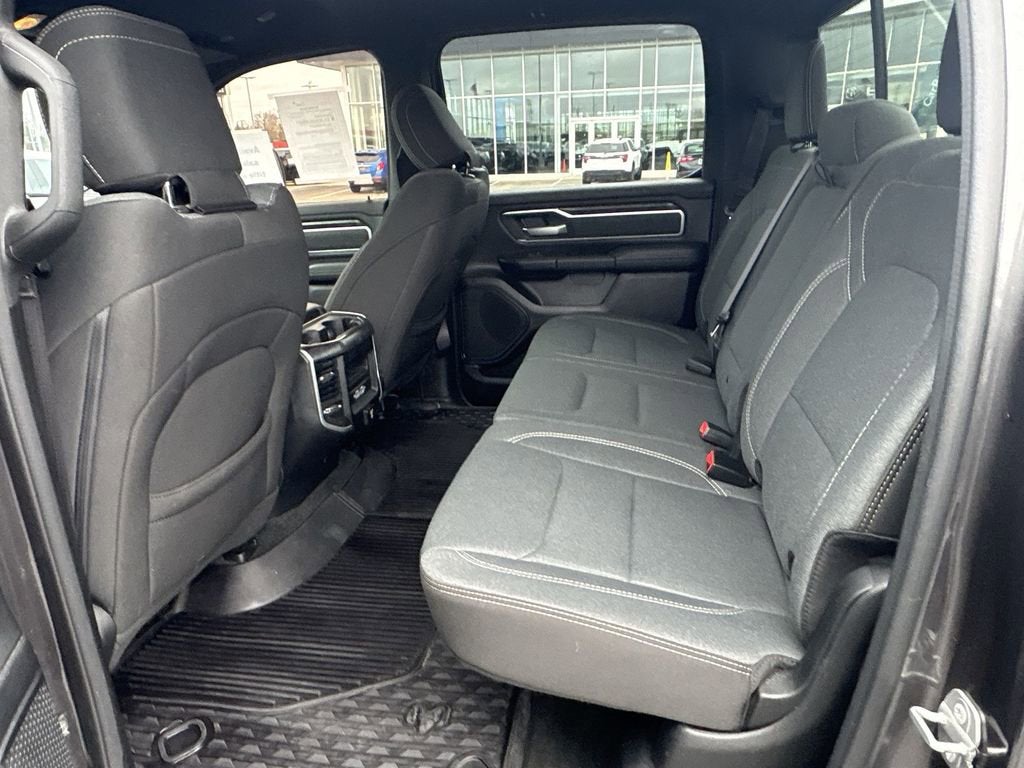 2021 RAM 1500 Big Horn Crew Cab 4x4 6'4" Box