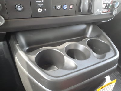 2025 GMC Savana Cutaway 3500 1WT