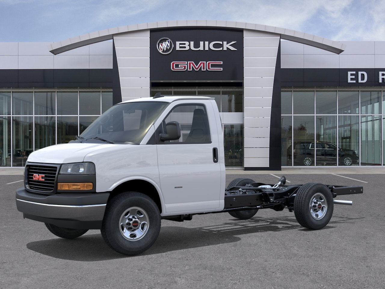 2025 GMC Savana Cutaway 3500 1WT