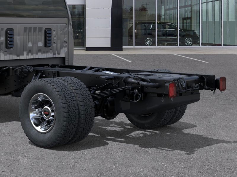 2026 GMC Sierra 3500 HD Chassis Cab SLE