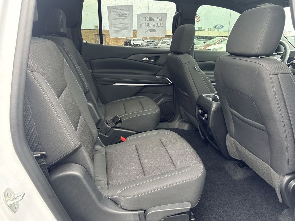 2024 Chevrolet Traverse LT