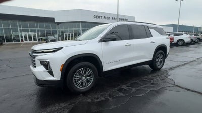 2024 Chevrolet Traverse LT