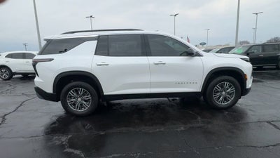 2024 Chevrolet Traverse LT