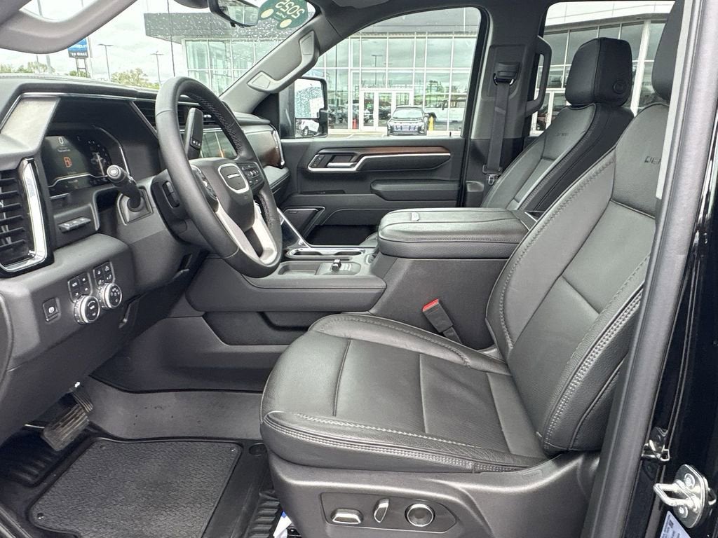 2025 GMC Sierra 2500 HD Denali