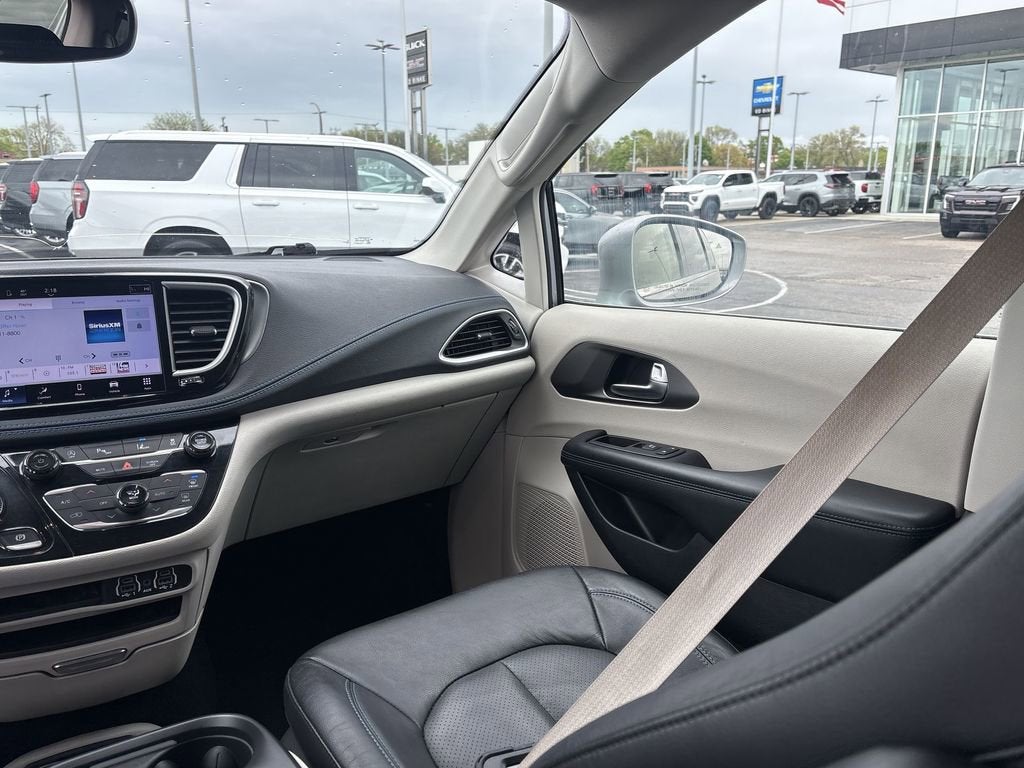 2021 Chrysler Pacifica Touring L AWD