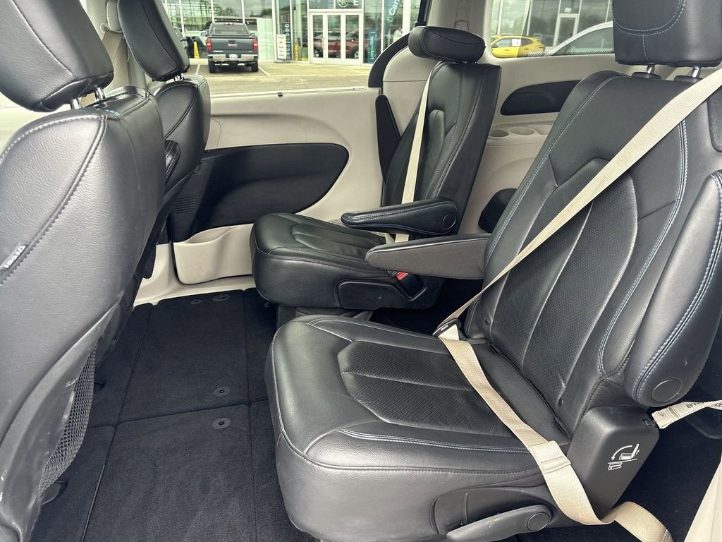 2021 Chrysler Pacifica Touring L AWD